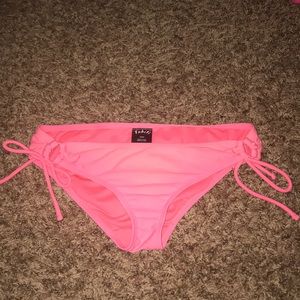 Brand new coral bikini bottoms